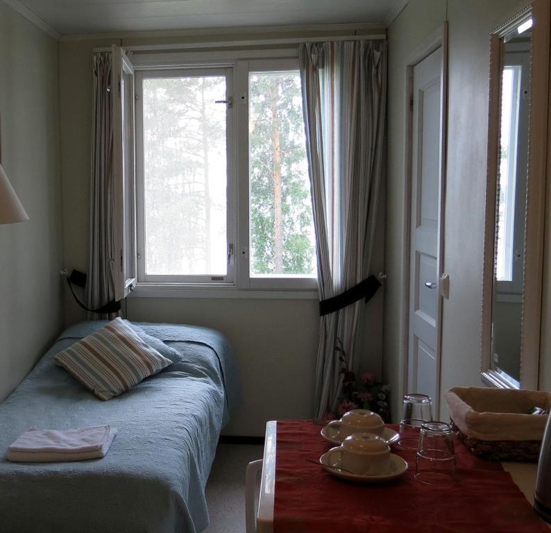 Hotel Laatokan Portti Parikkala Zimmer foto